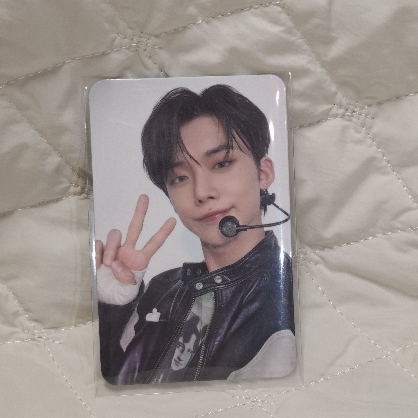 微笑的然竣貓咪