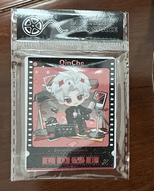 ［現貨］秦徹🐦‍⬛猫很想你磁吸毛絨娃（全新未拆）+🐦‍⬛萬達電影聯名滿額贈貼紙一張（有原包）