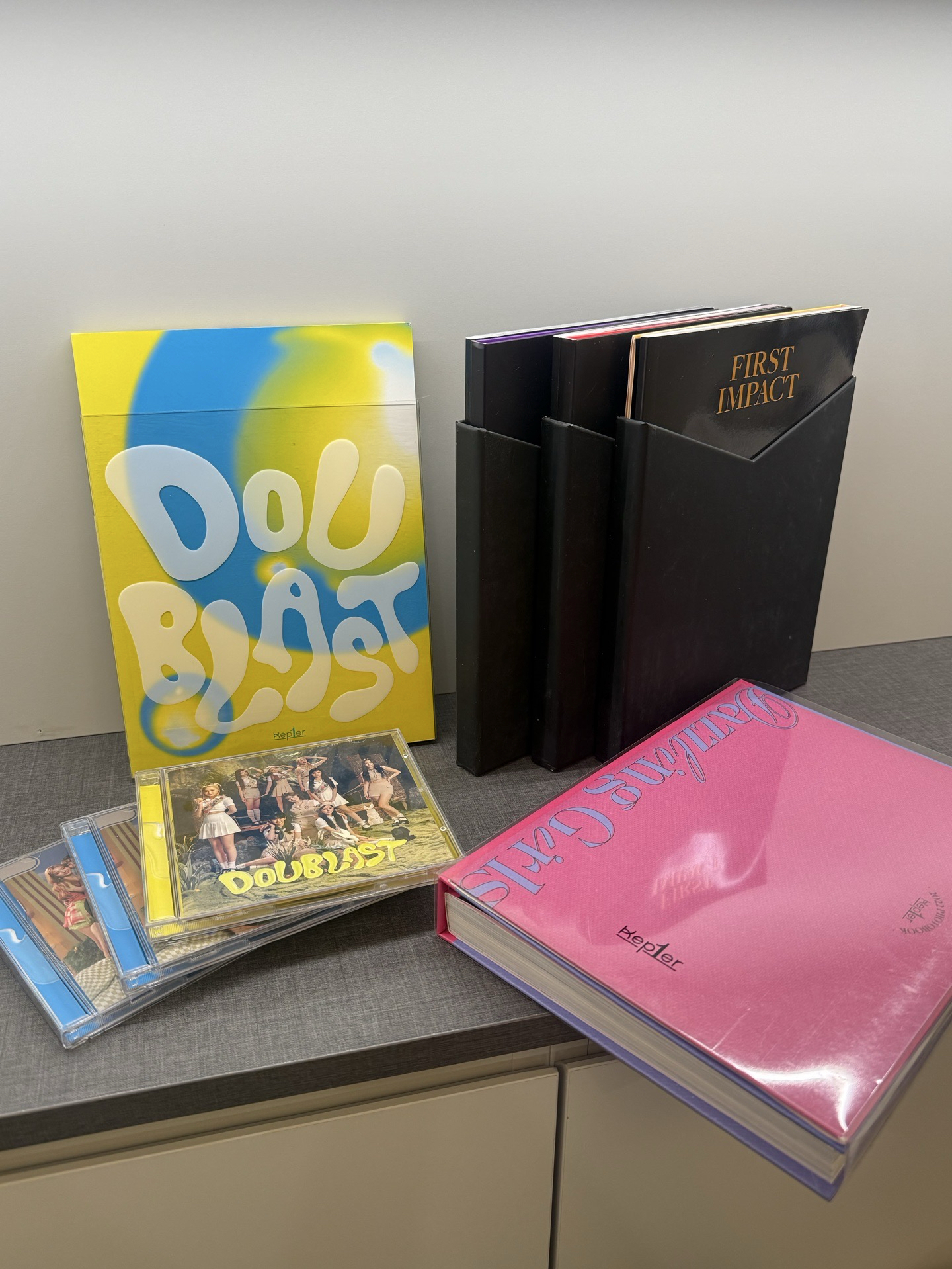 FIRST IMPACT、DOUBLAST、dazzling girls in london