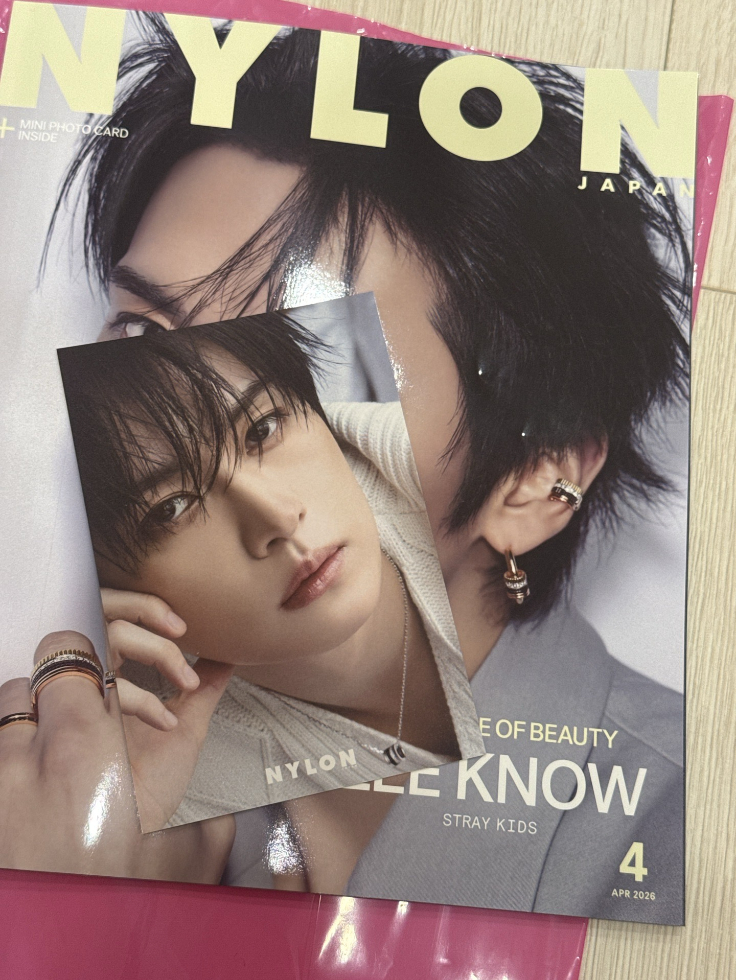 nylon 旻雜誌含明信片特典