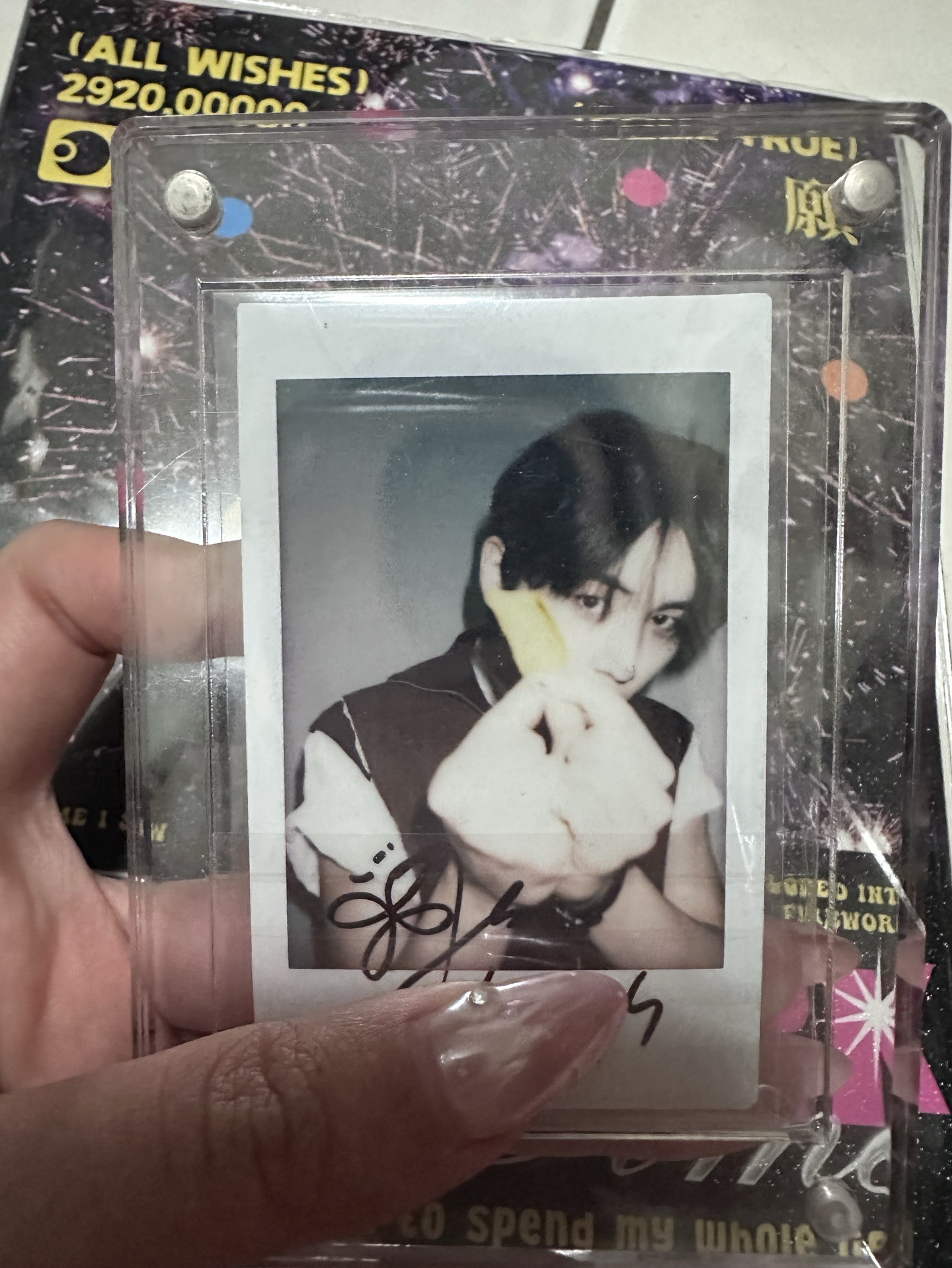 泰山費加羅親簽拍立得