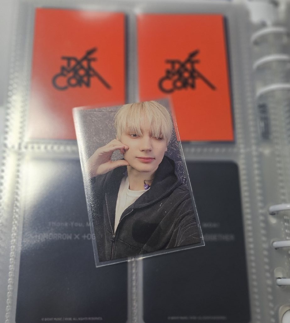 MOA CON zone卡 休寧