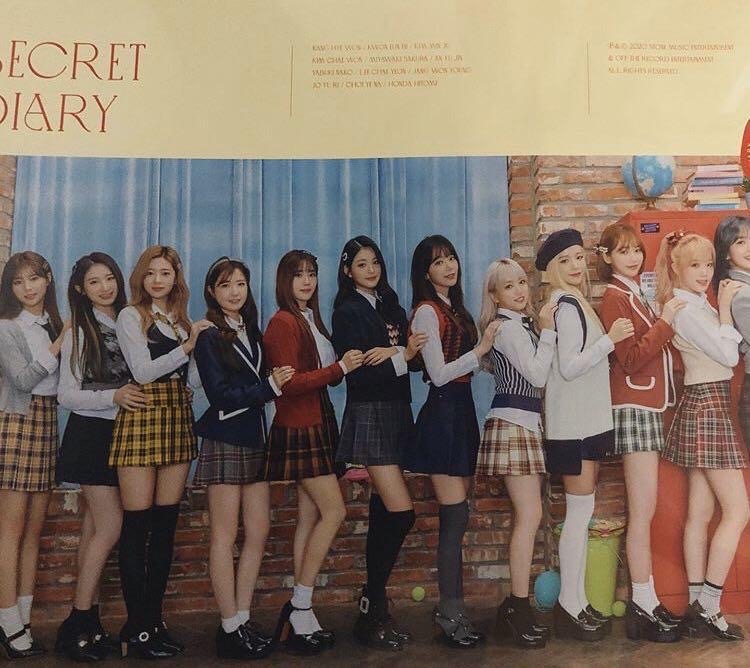 IZ*ONE SECRET DIARY 海報 首批限量