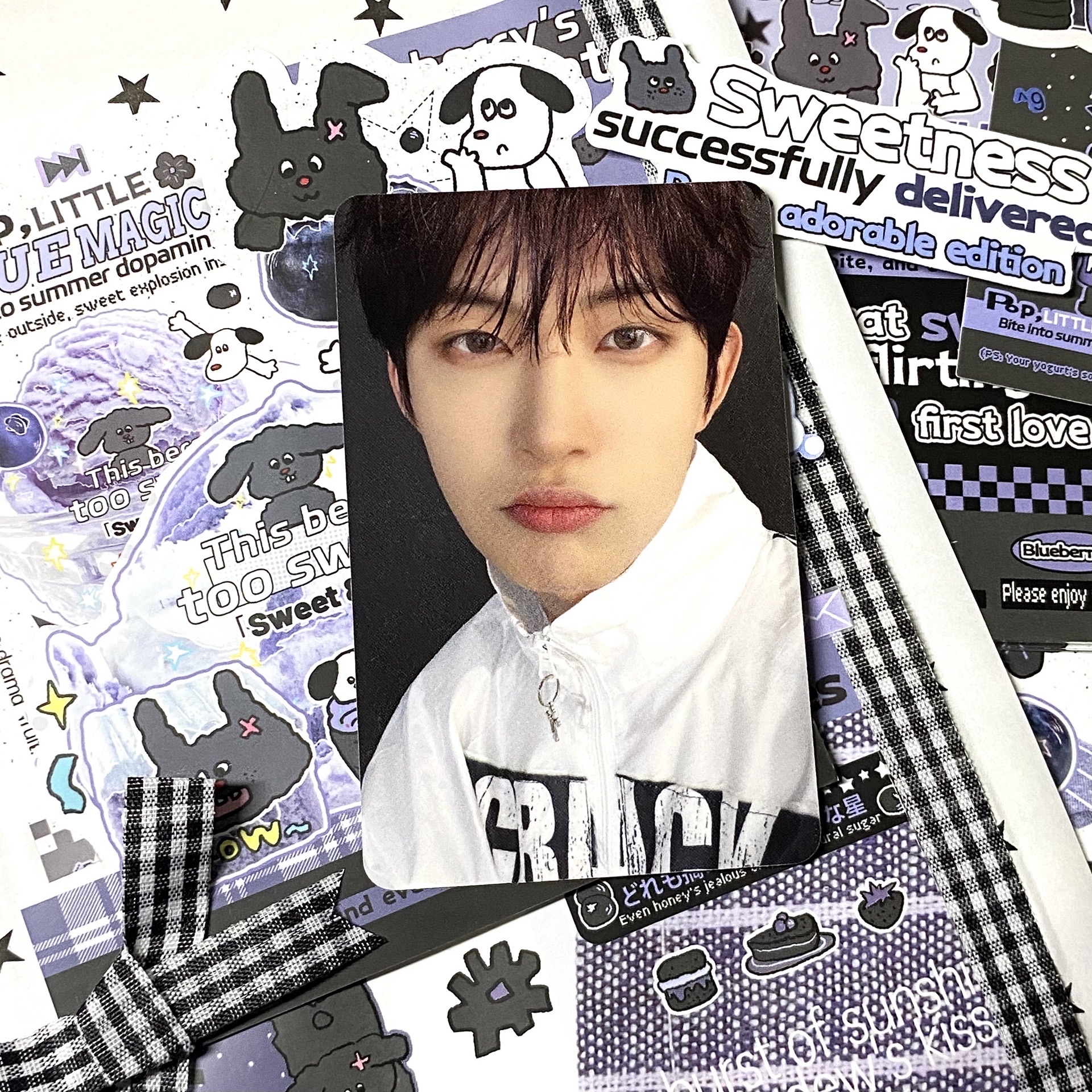 AM自由pose虔 ɞ ✧˖°