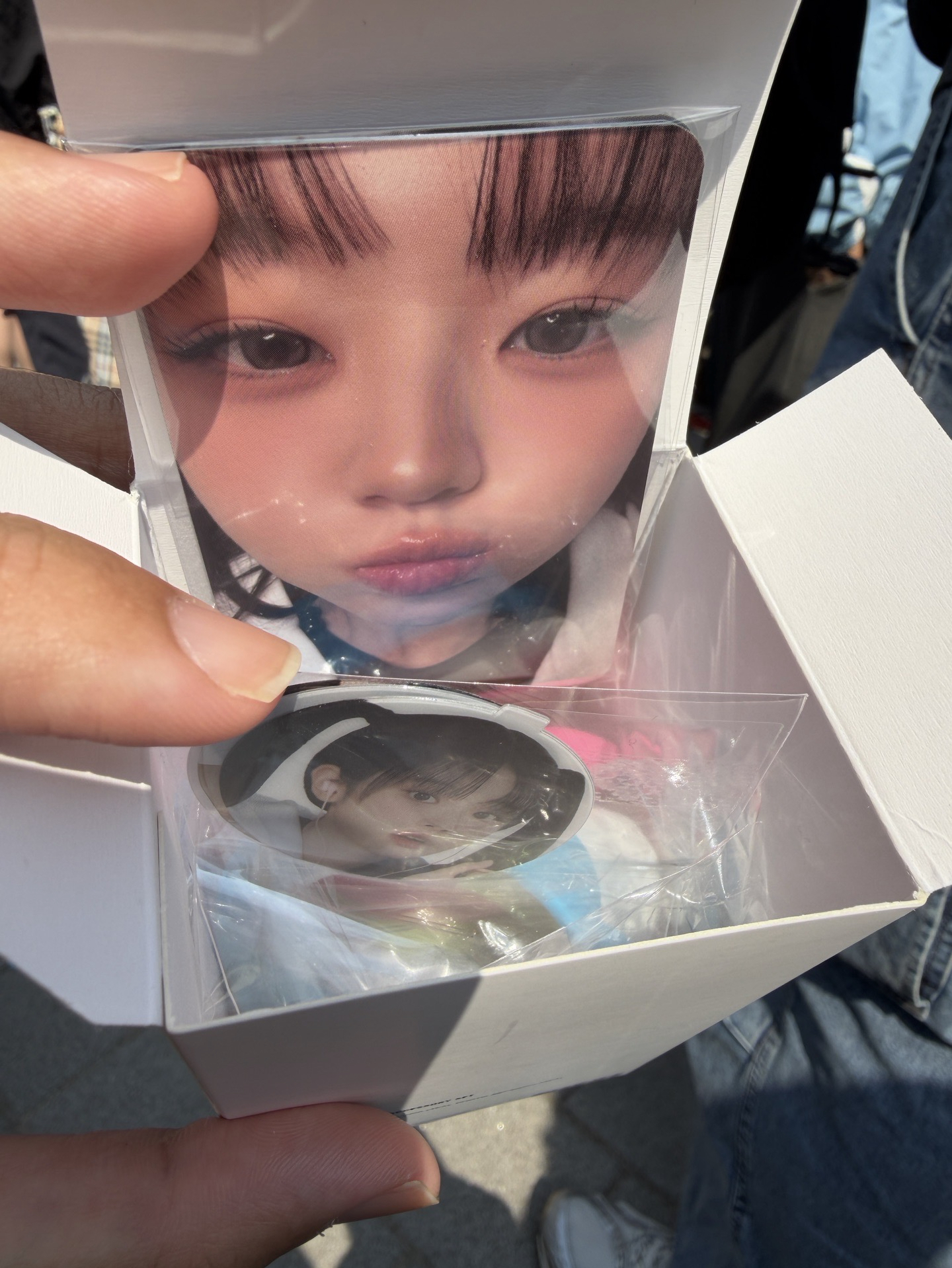 QWER世巡-手燈裝飾