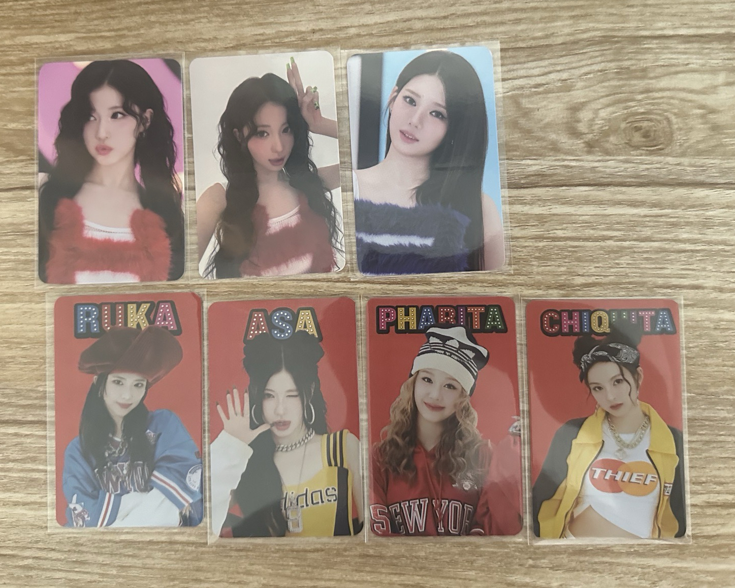 Babymonster Hot Sauce We Go Up隨機卡小盤