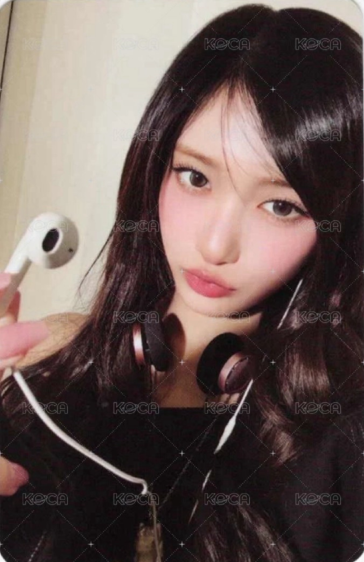 耳機怜、員、安、瑞、秋