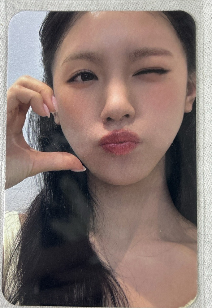 代言卡 one thing-麵