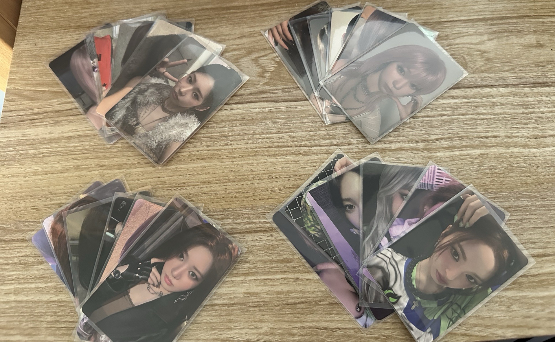 Babymonster We Go Up 四版專+相機專+角賢茶單封 專卡 單封預售禮一套