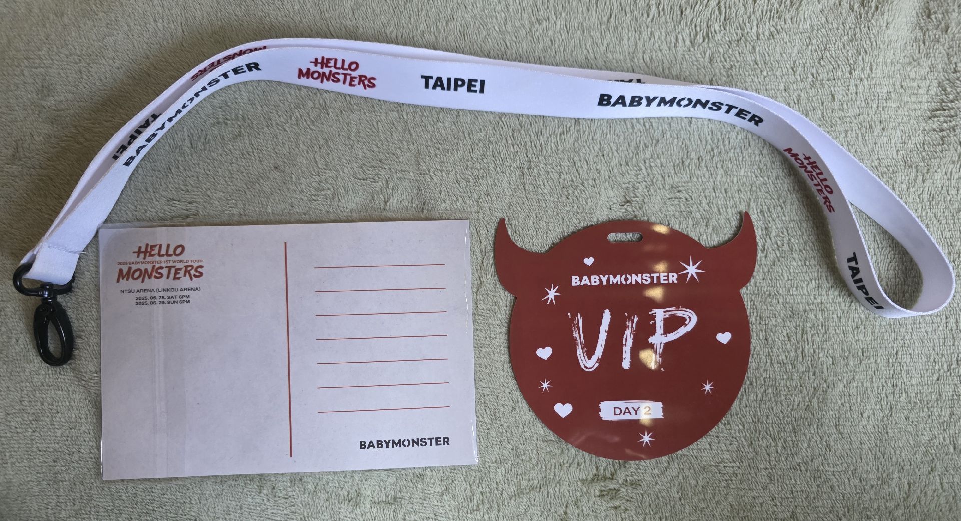 2025世巡台北場VIP吊牌+明信片