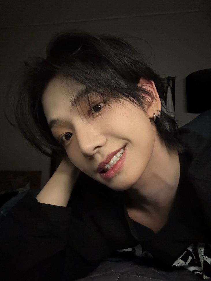 민규歐巴簡直太帥