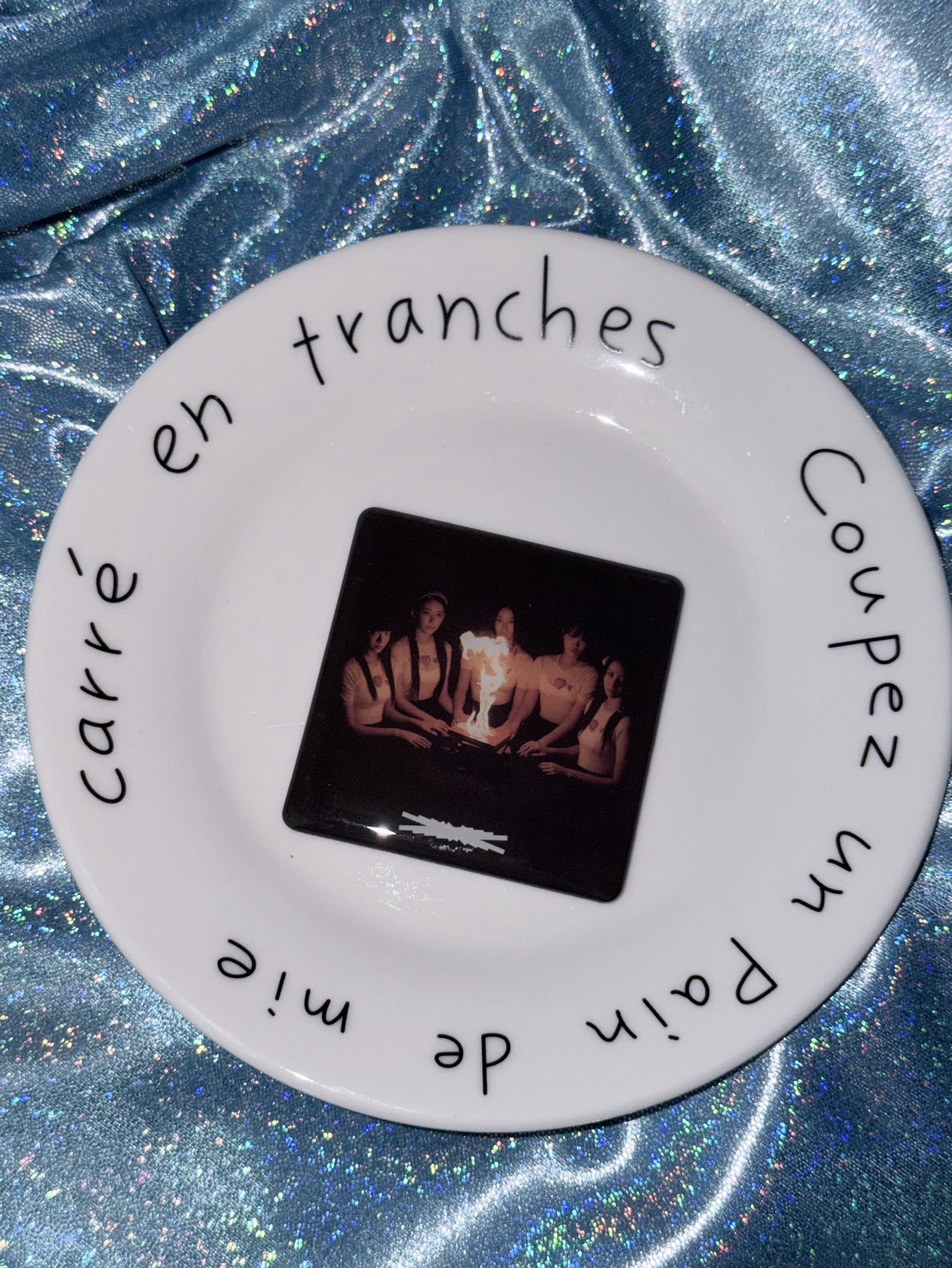 Le Sserafim Unforgiven預售磁鐵