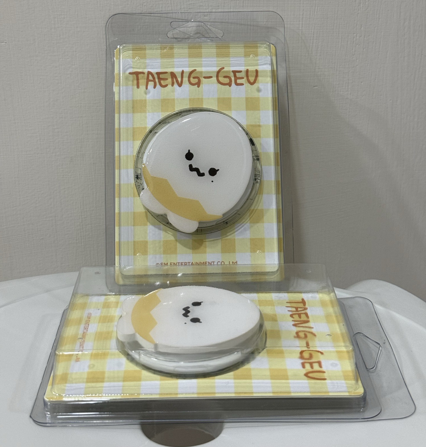 現貨 全新太妍 Taeyeon 磁吸手機支架 TAENGGEU