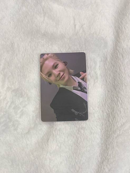 勳一直娛d簽售卡