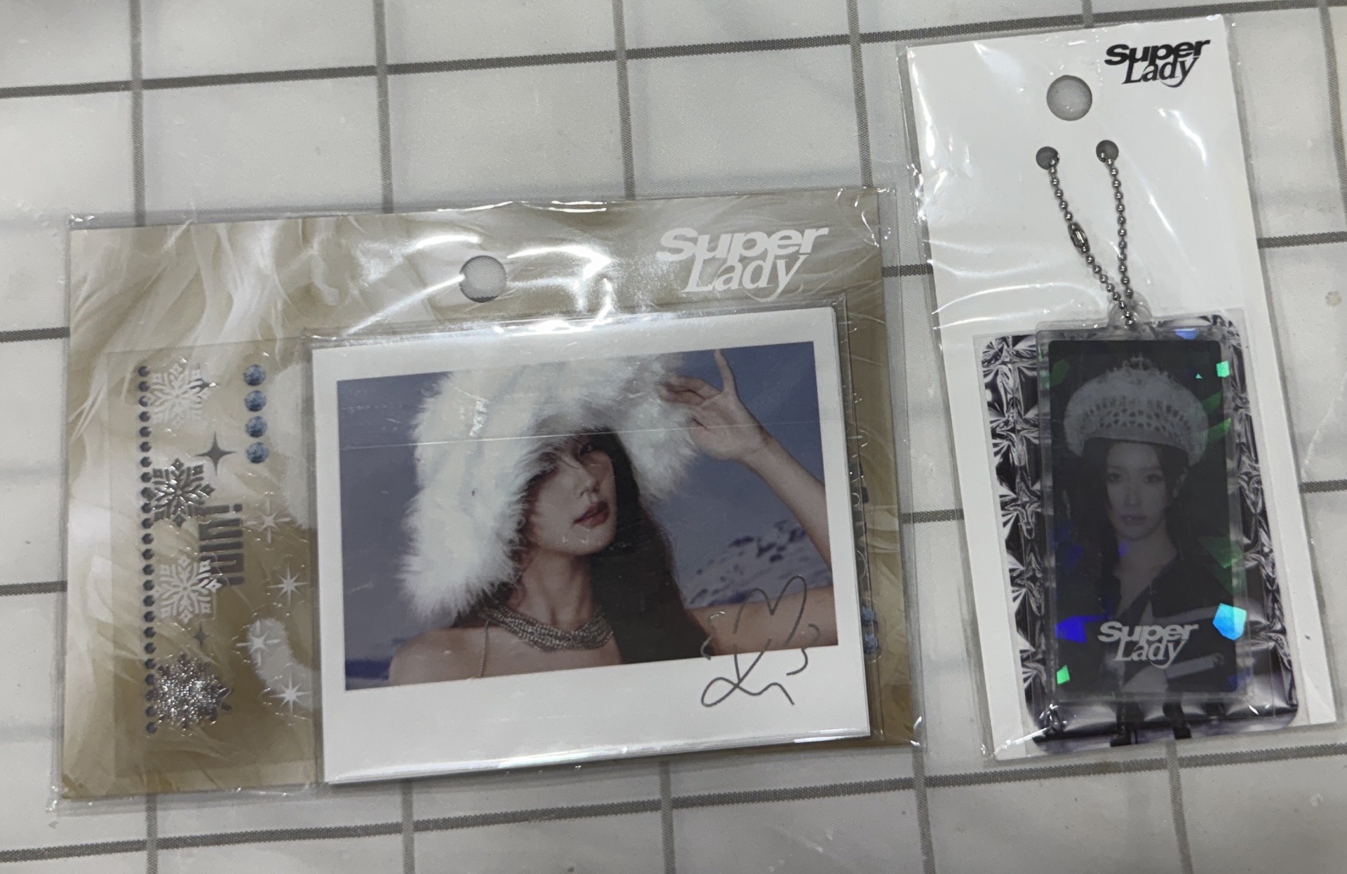 IDLE 麵明信片貼紙及鑰匙圈