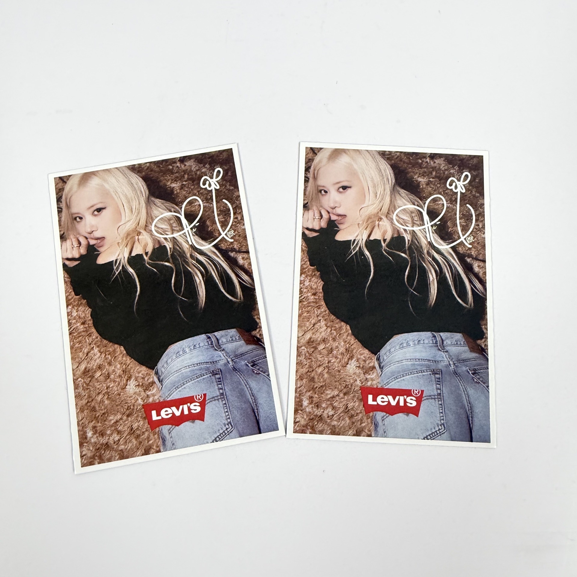 ROSE’ x Levi’s｜代言卡/單張（隱藏）