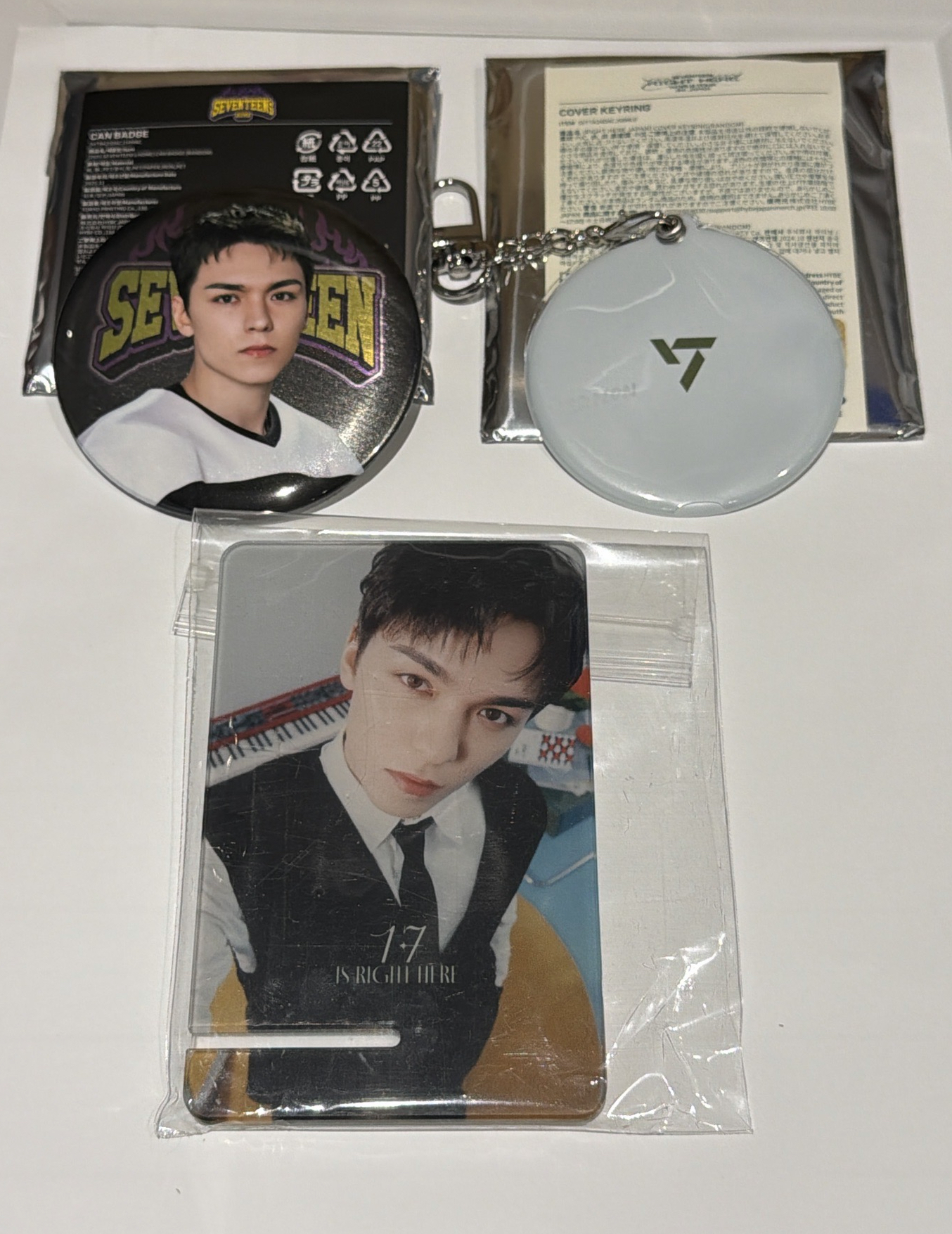 SVT 率小盤 Right here小扇套 25home徽章 Right here手機支架