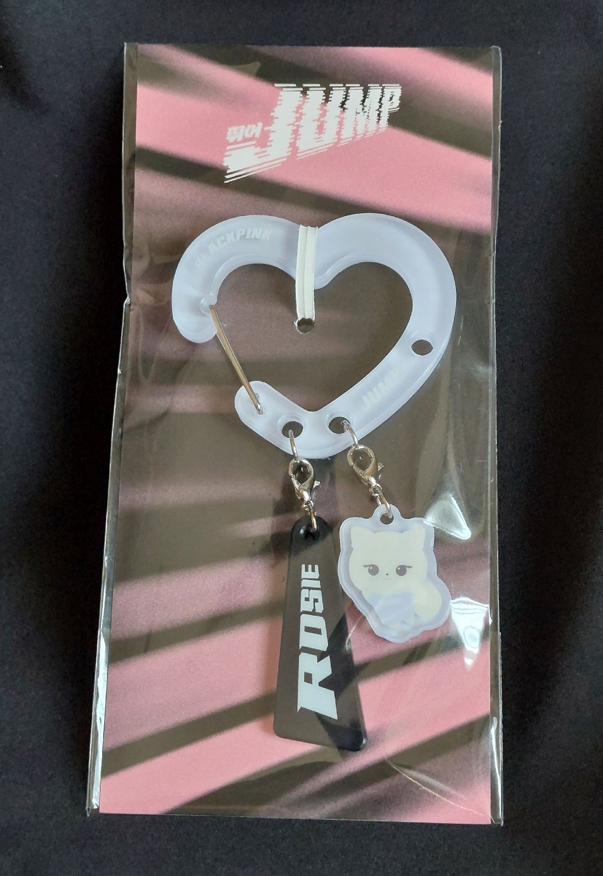 ROSÉ JUMP登山扣吊飾
