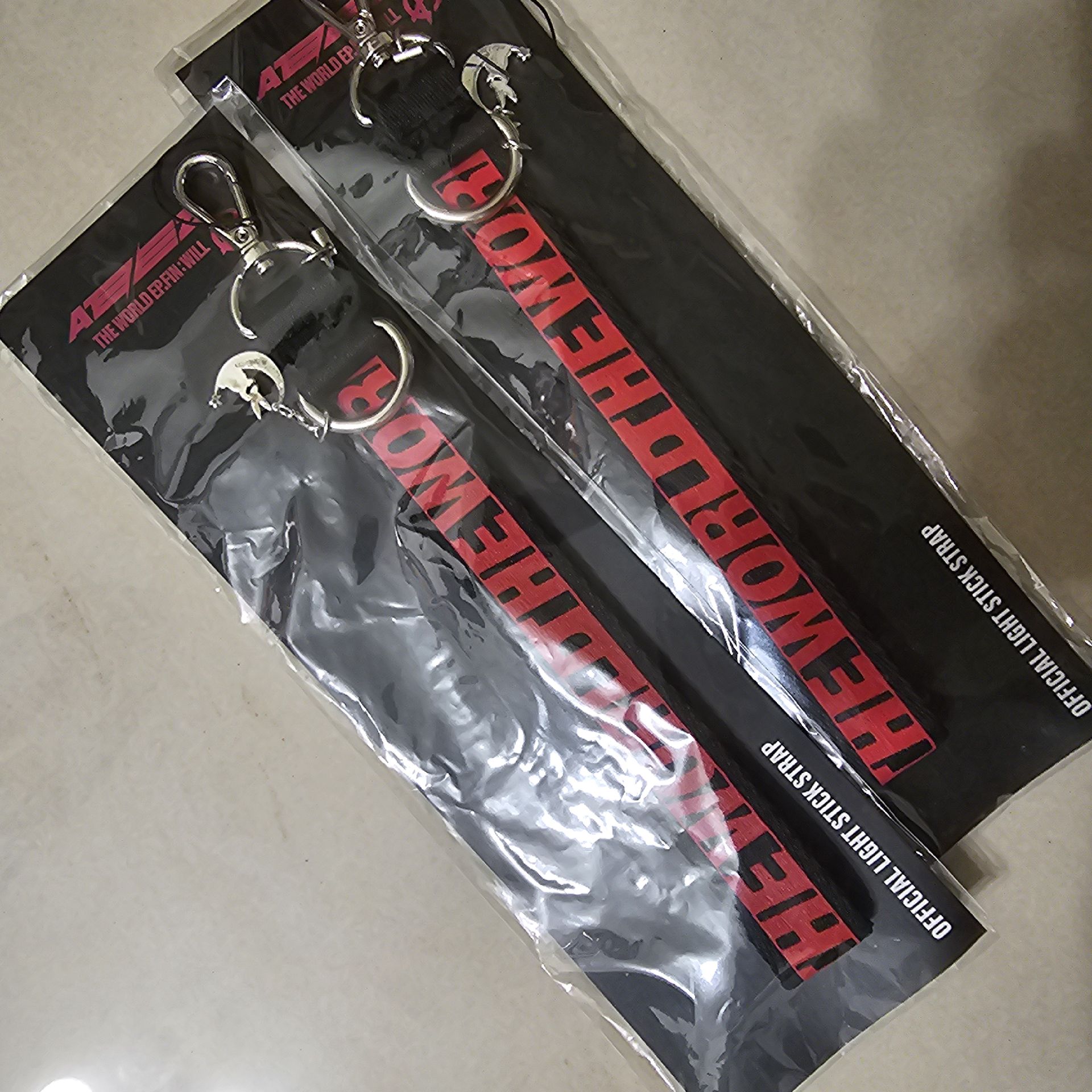 ATEEZ｜手燈掛繩