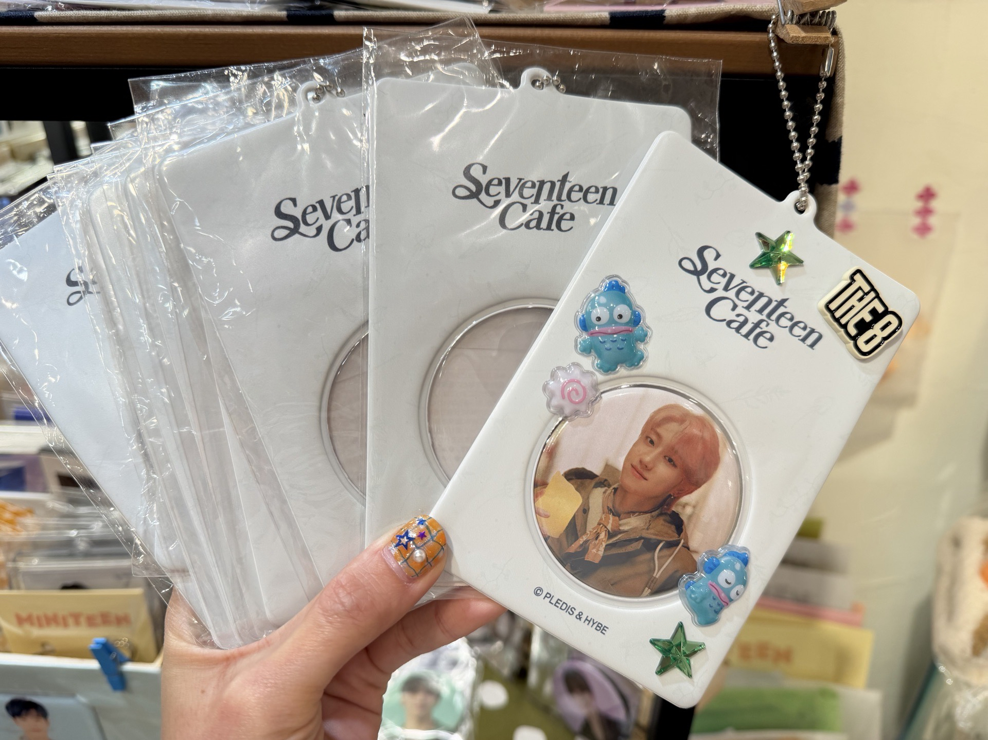 2025 咖啡廳限定徽章套