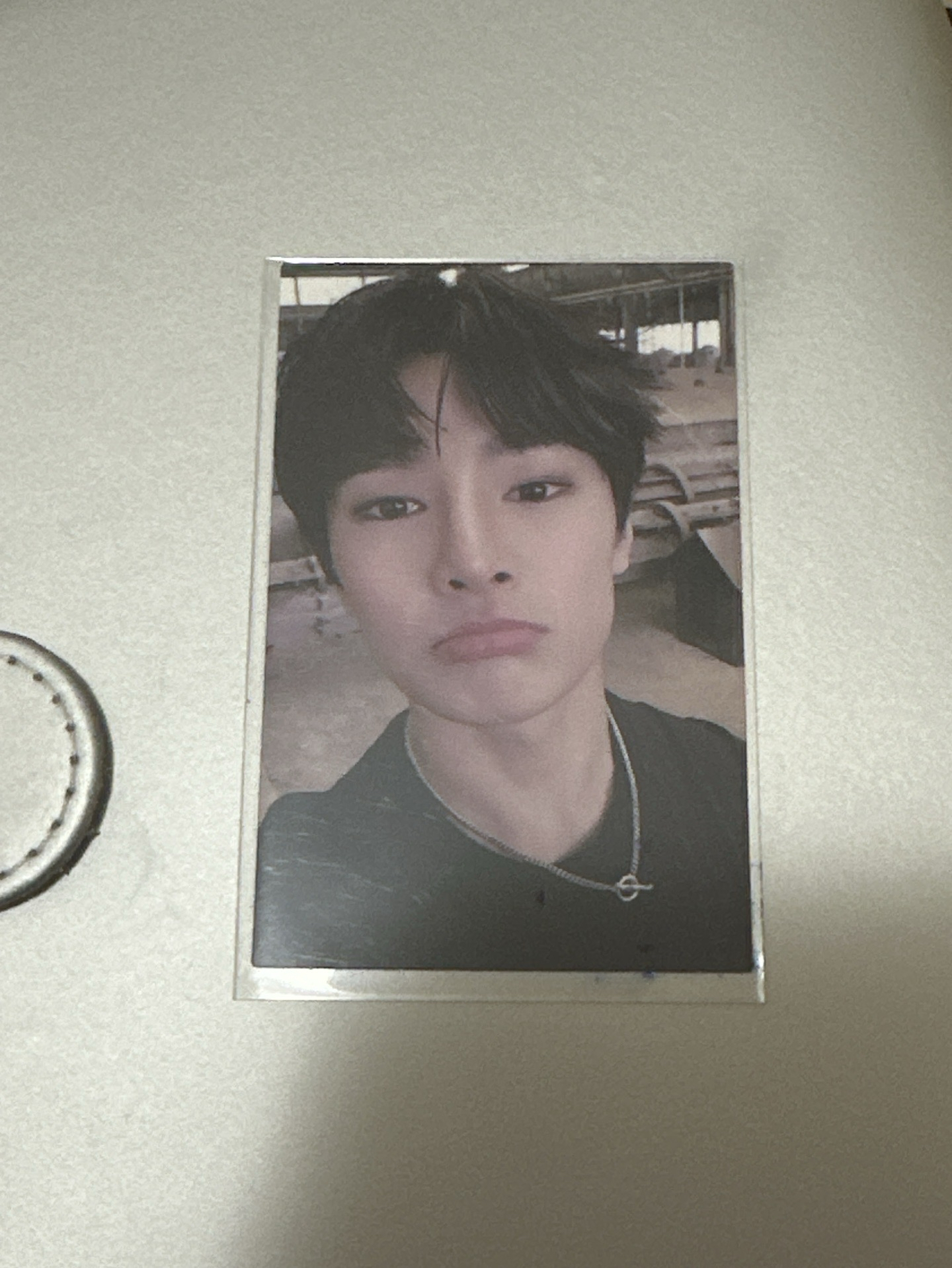 三張含I am not專輯