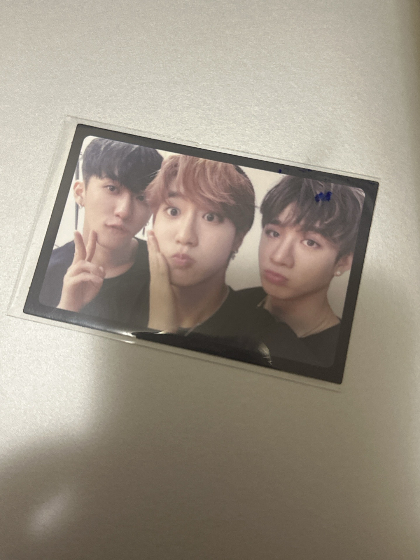 三張含I am not專輯