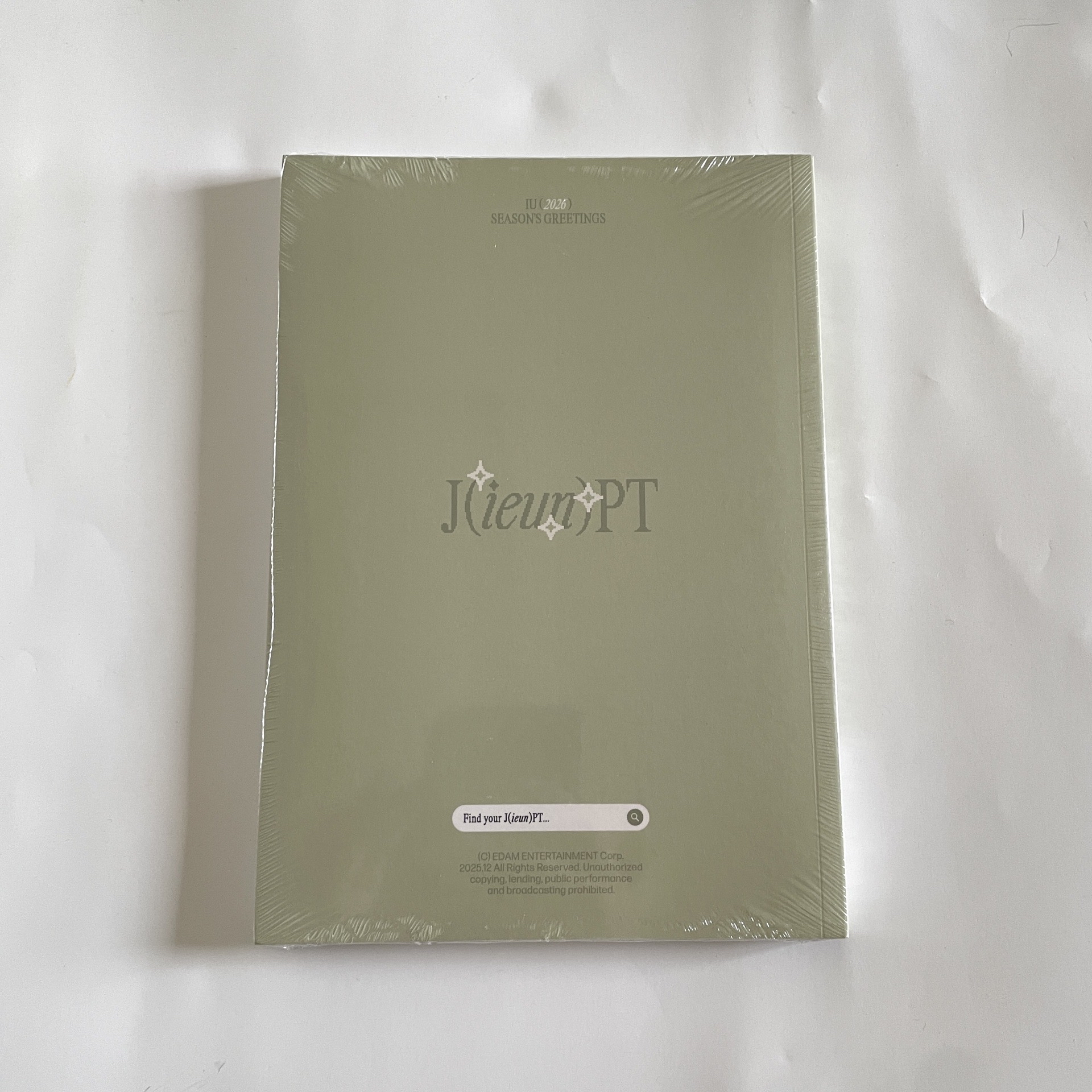 IU 2026年曆內容物