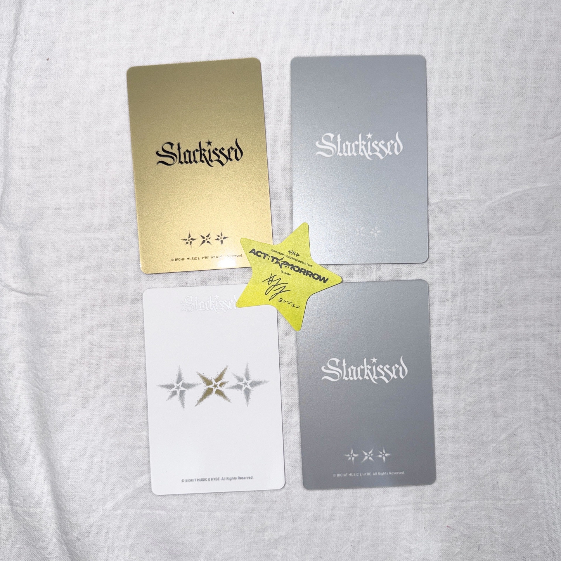 ⚪️𝙎𝙩𝙖𝙧𝙠𝙞𝙨𝙨𝙚𝙙 隨機卡 𝙔𝙀𝙊𝙉𝙅𝙐𝙉 (整圖不拆）送日巡紙星星