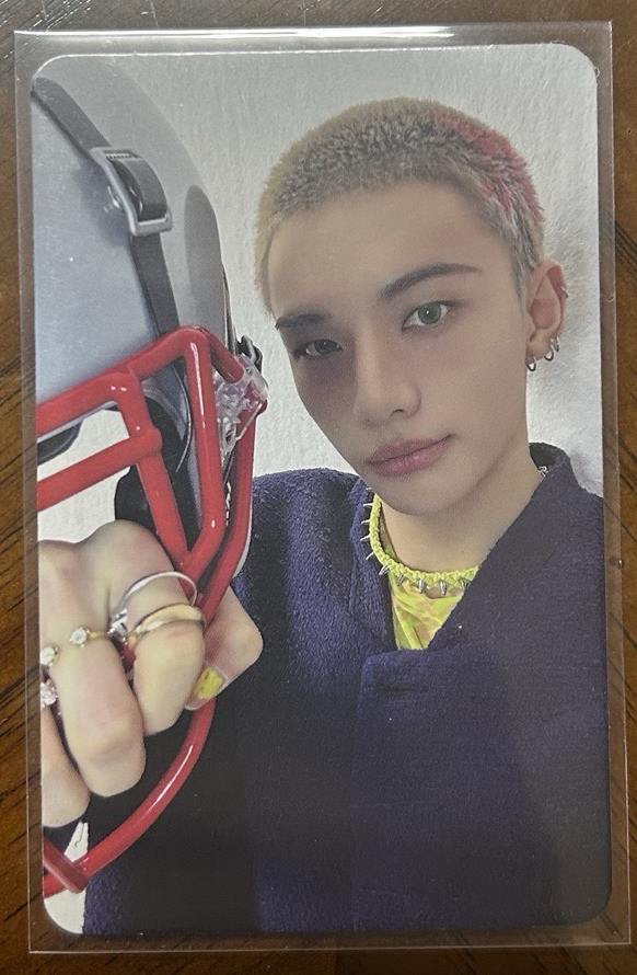 奇異果與安全帽