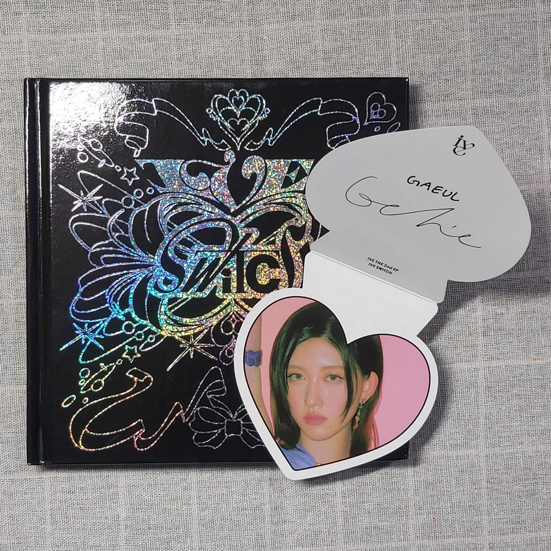 空專 SWITCH 專輯 OFF ver. 黑版 秋愛心卡