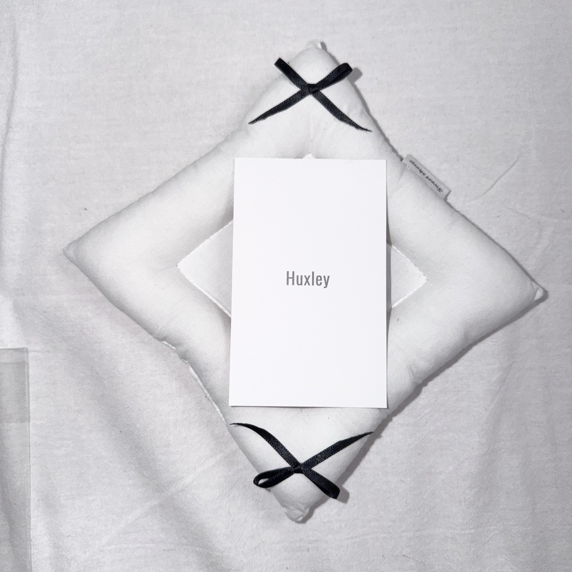 ⚪️代言卡 Huxley 𝙒𝙊𝙉𝙒𝙊𝙊 ˆ⚯̮ˆ₎♡