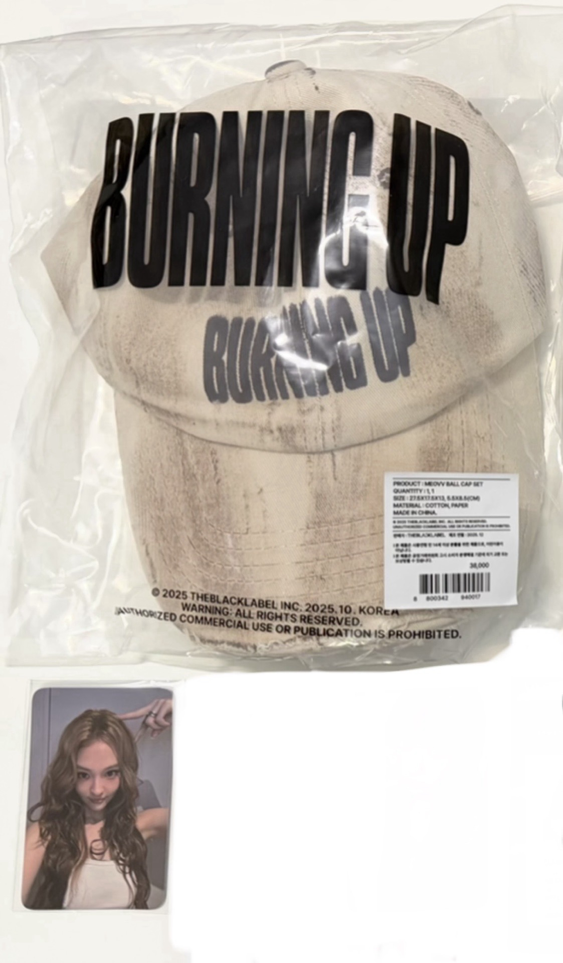 棒球帽+小卡(成員如圖)