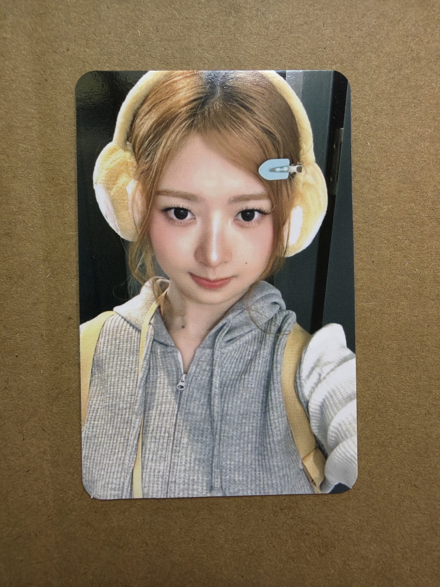 現貨當日出貨/IVE SECRET yeti 幸運卡 耳罩怜