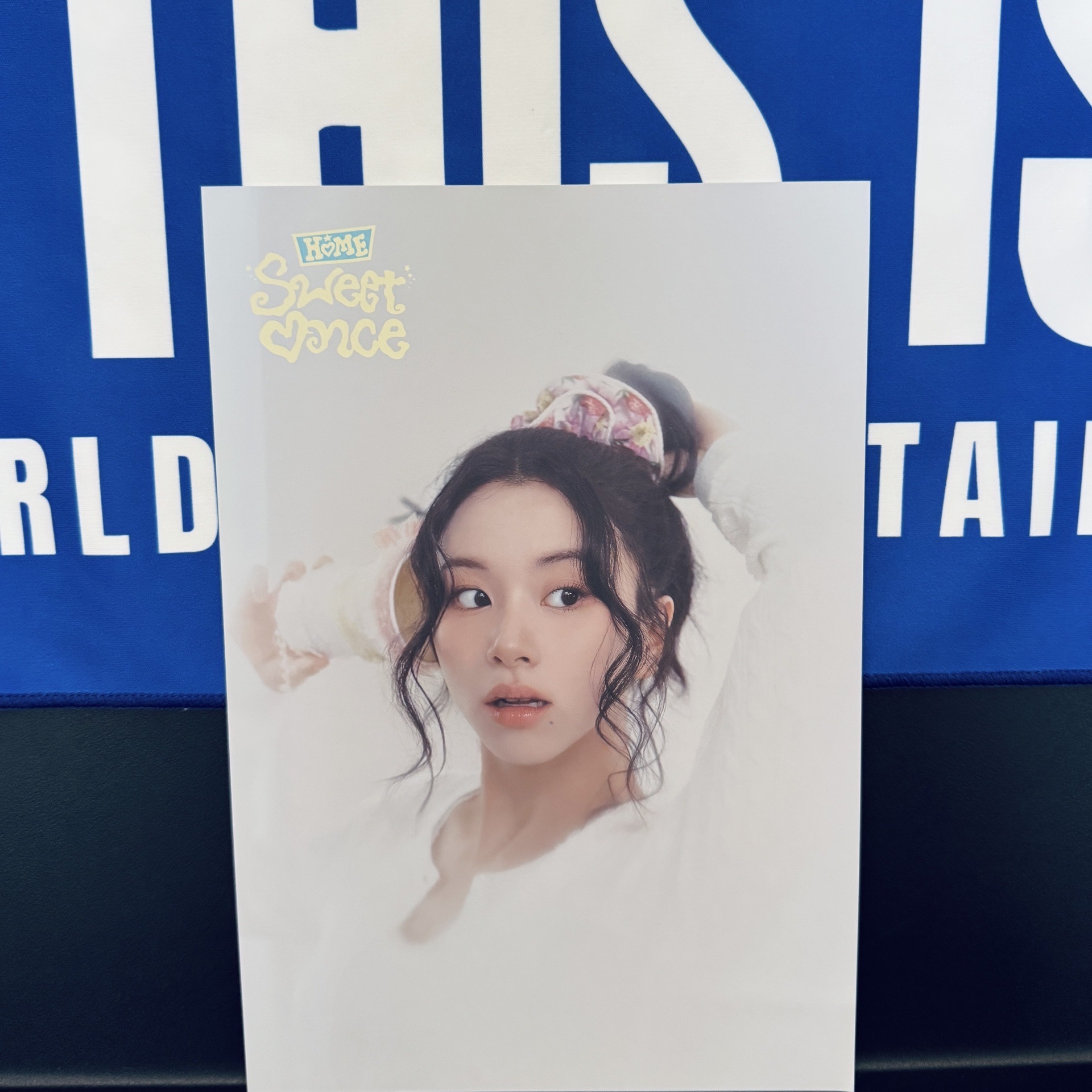 TWICE 五期會員禮 大卡 小海報