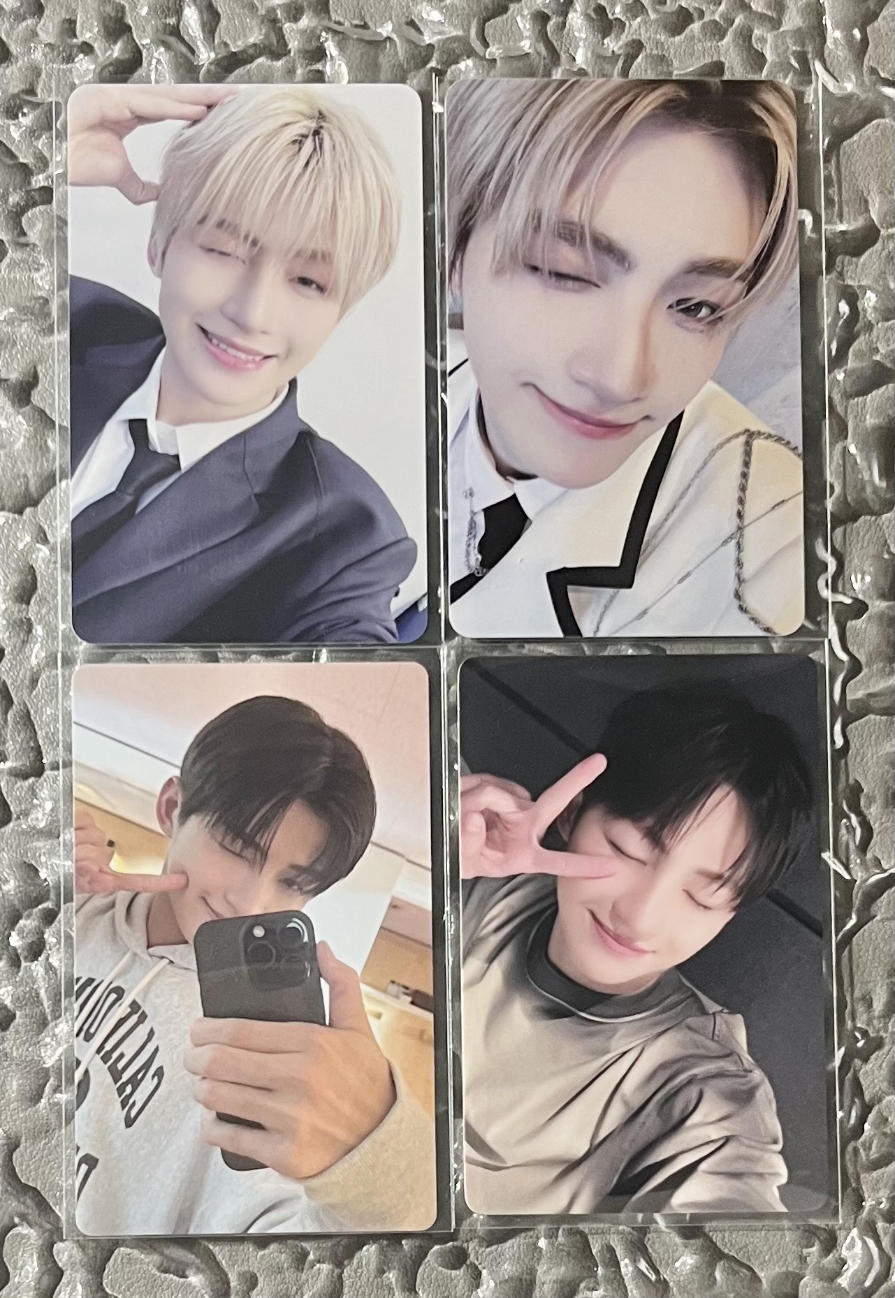 圖上志薰卡四張不拆