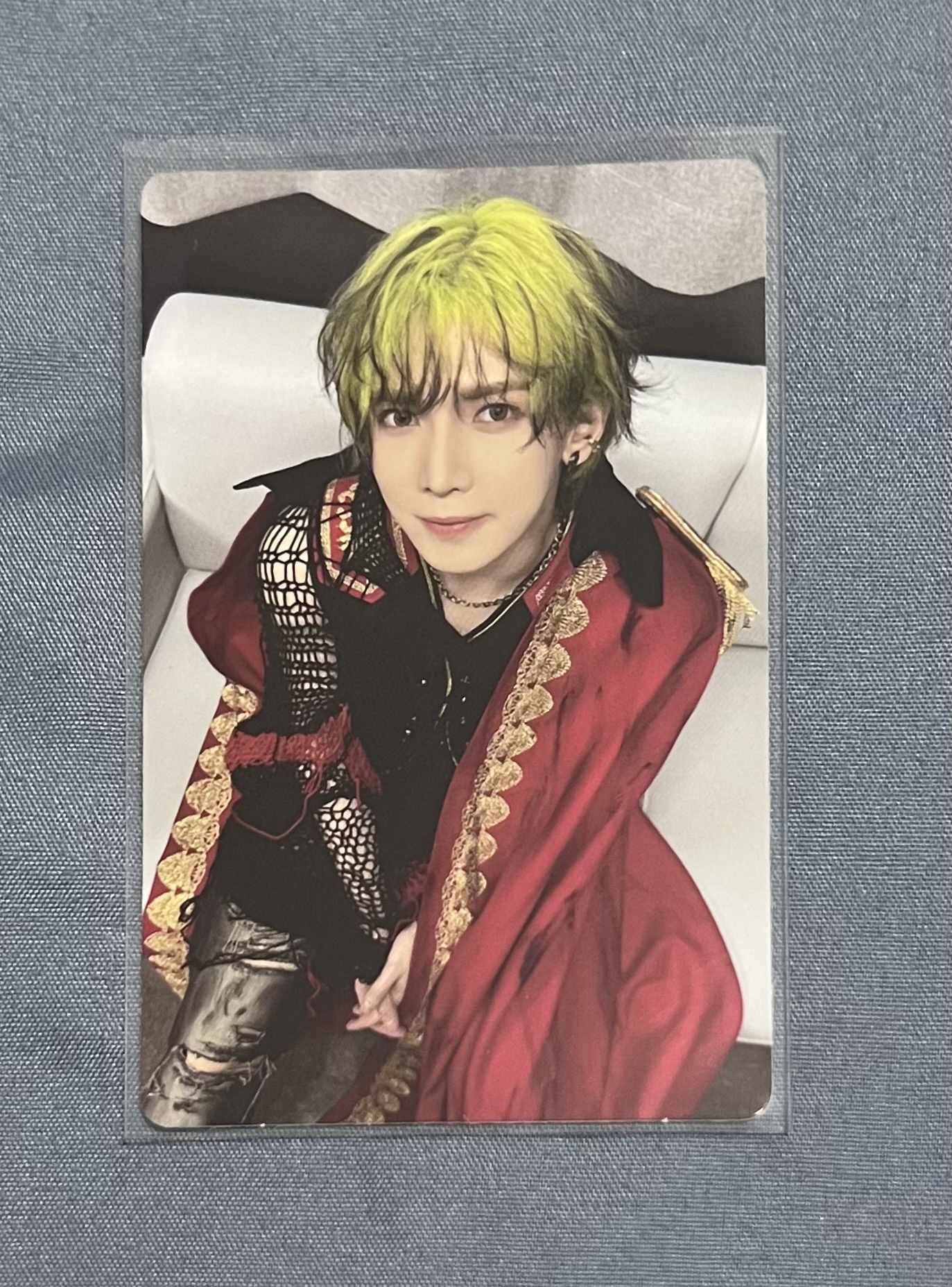 ATEEZ 呂尚 坐坐卡