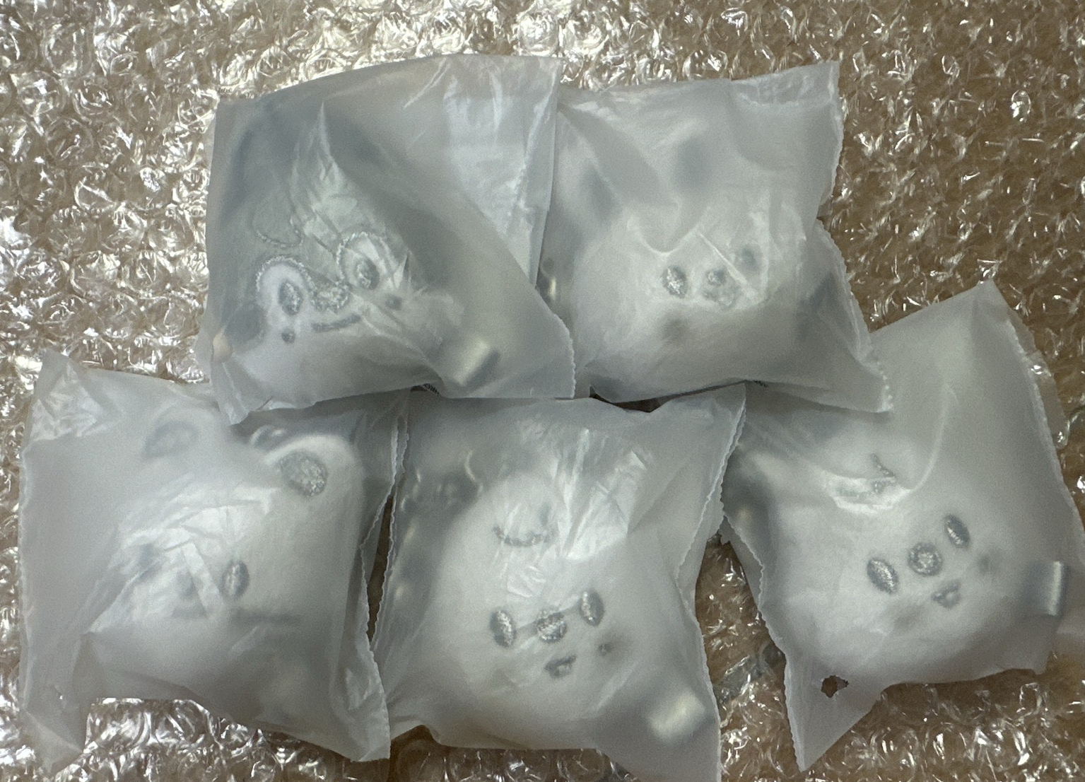 直出銀色大頭燦旻辰城