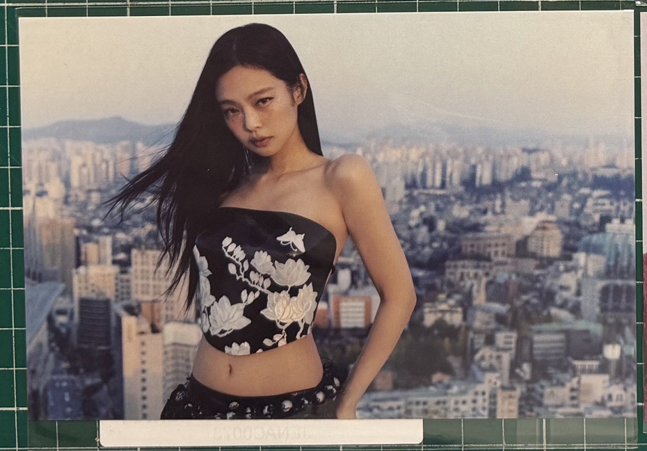 Jennie一週年快閃店明信片（未拆）