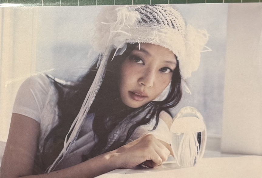 Jennie一週年快閃店明信片（未拆）