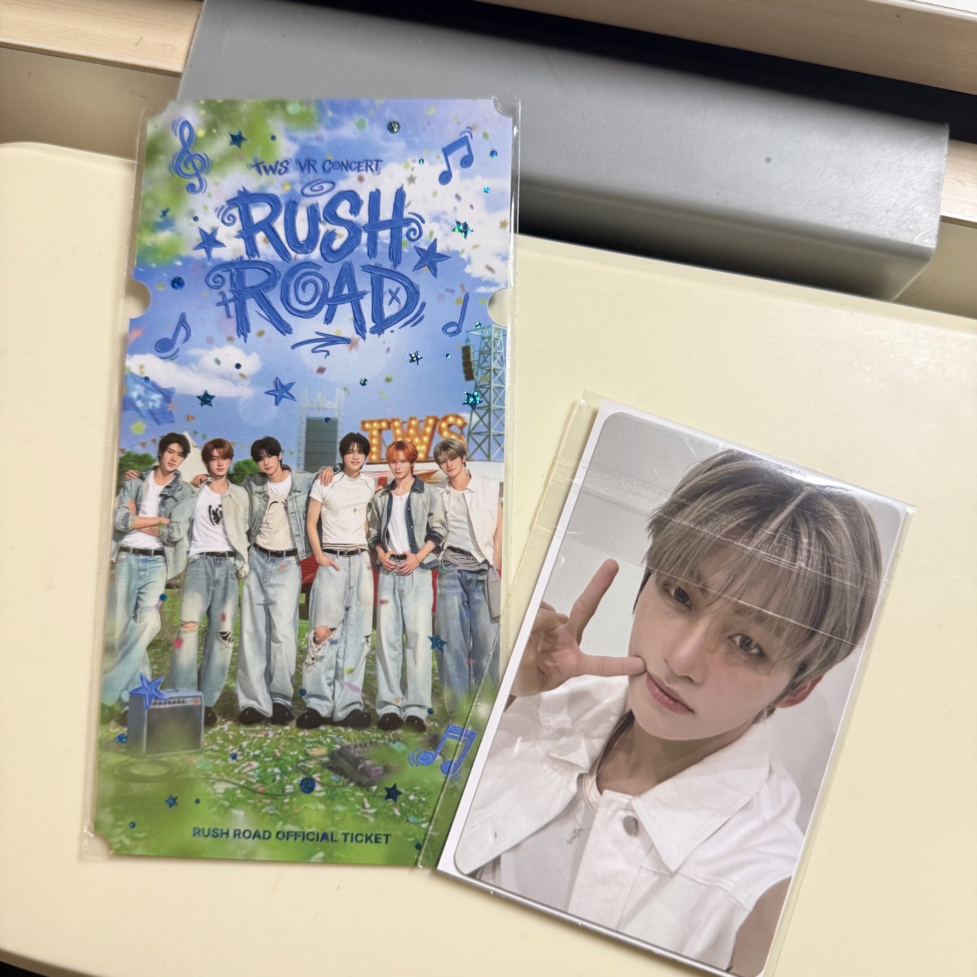 TWS VR第一週韓志薫小卡+票根