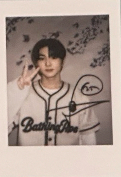 *正二yzy 復刻拍立得 多帶2張卡