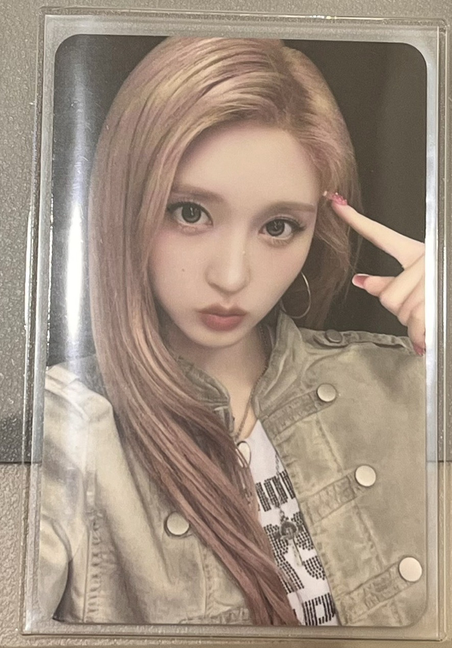 REVIVE+ Digipack 單封 星船特典 秋