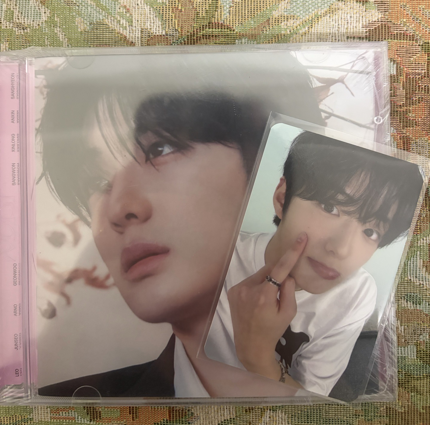 相炫未拆單封+甜蜜臉頰