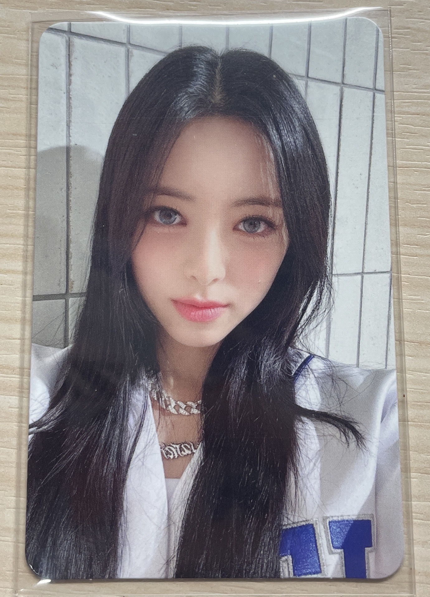 ITZY Yuna有娜 棒球服雙面卡