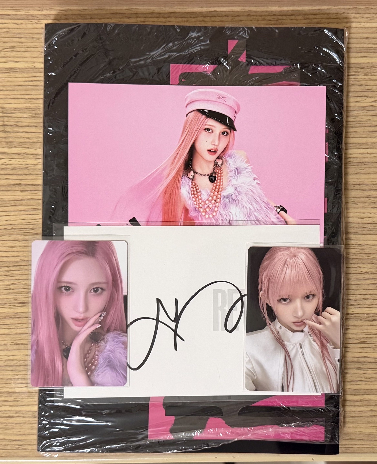 IVE REVIVE+ 美網親簽+特典