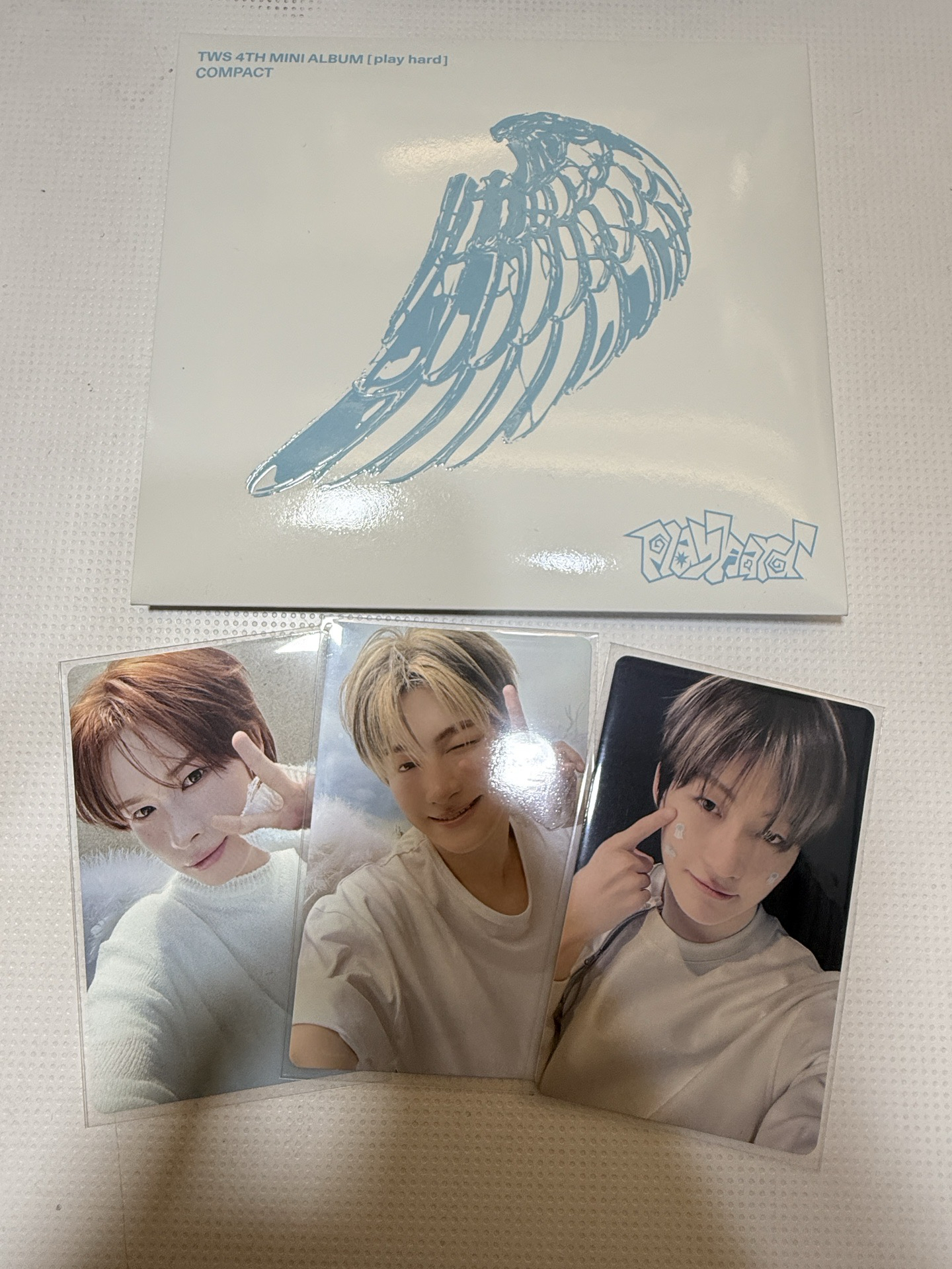 韓振單封+志勳中背