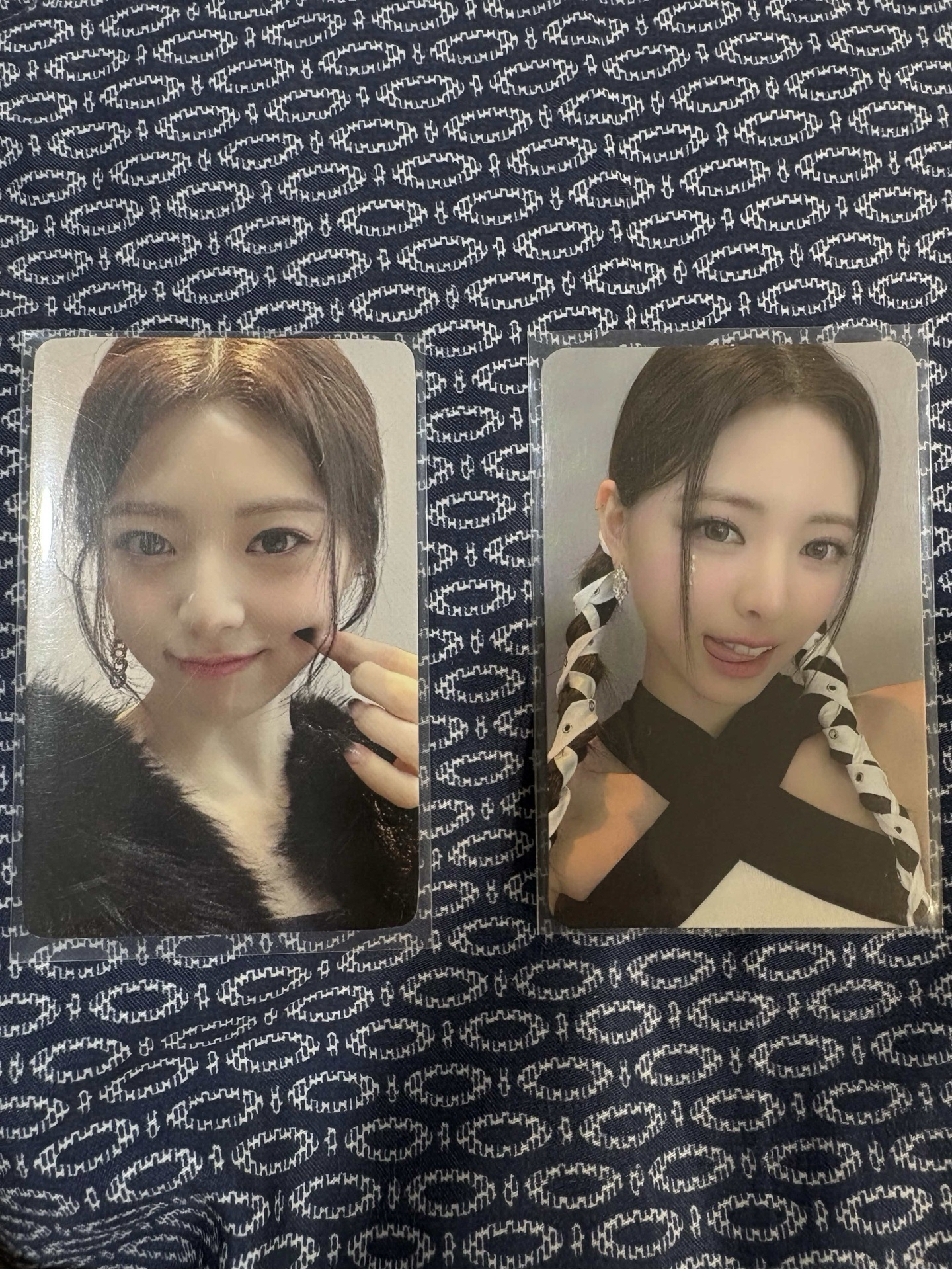 湯圓娜 中背吐舌娜