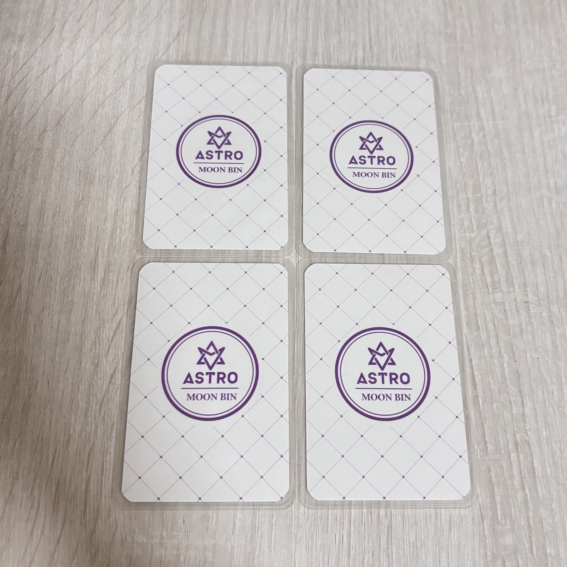 ASTRO 文彬小卡四張合售