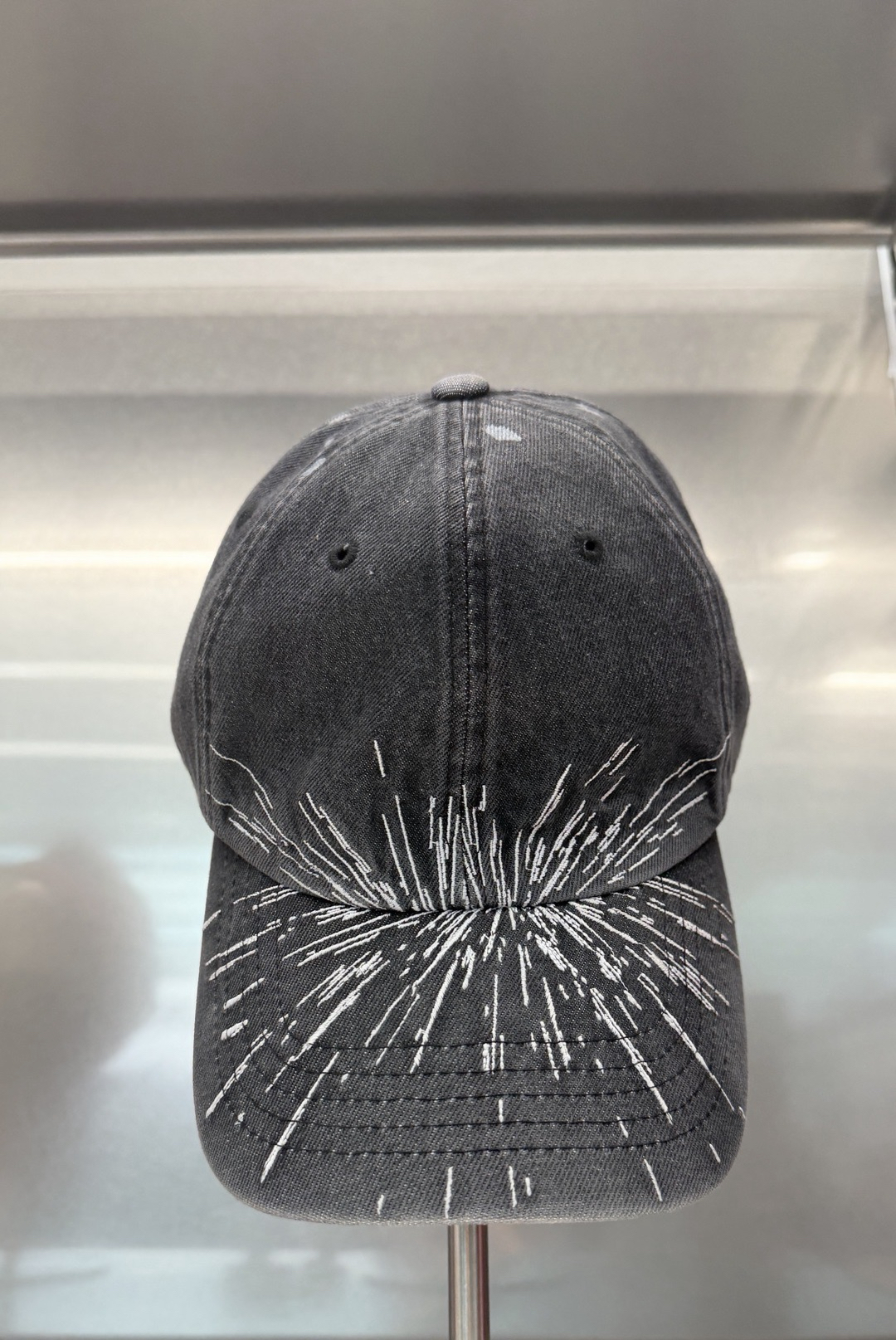 帽子 預計4月初寄出