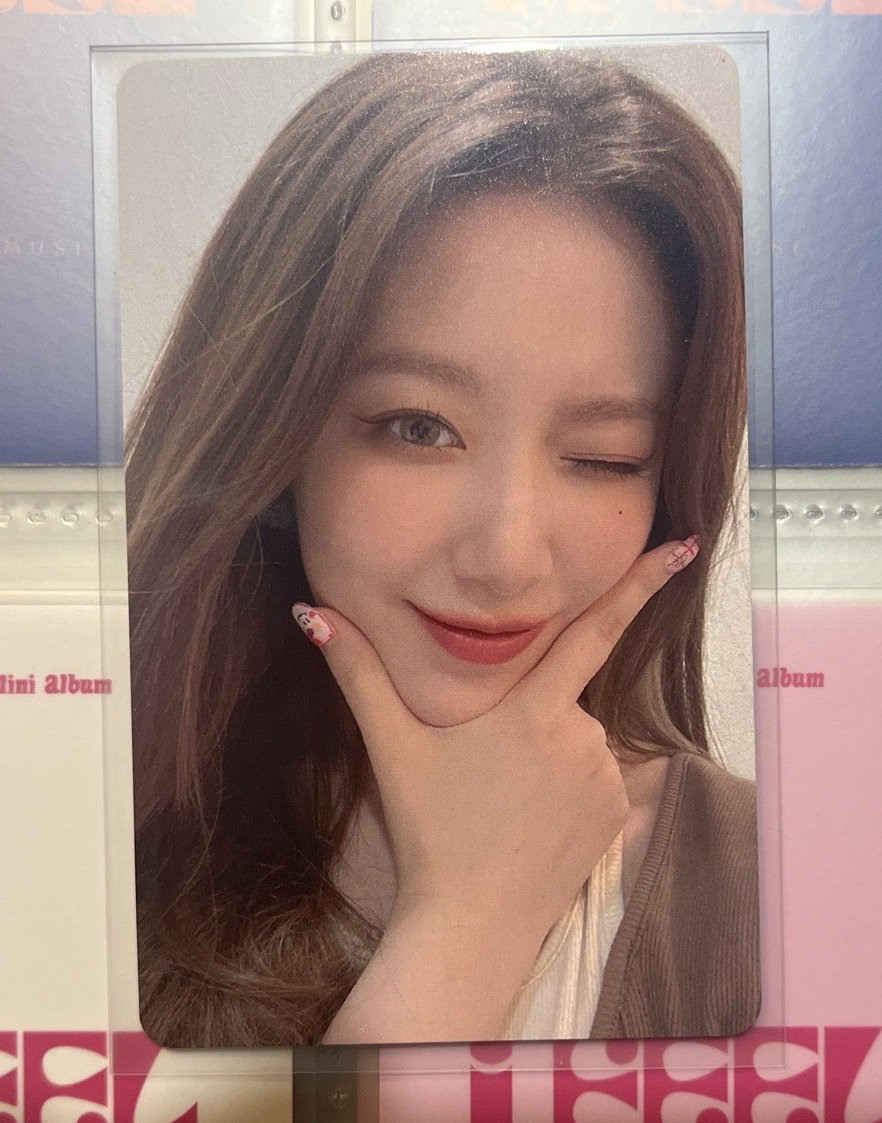 I feel kms 4.0 特典卡 C ver. -刷